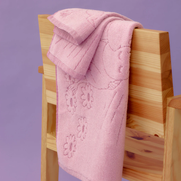 Sweethearts hand towel 50x70 cm