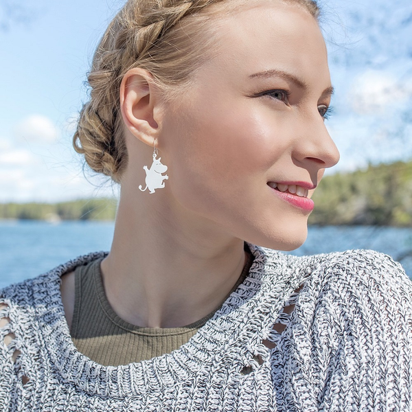 Moomintroll Earrings - Feather-light White Design