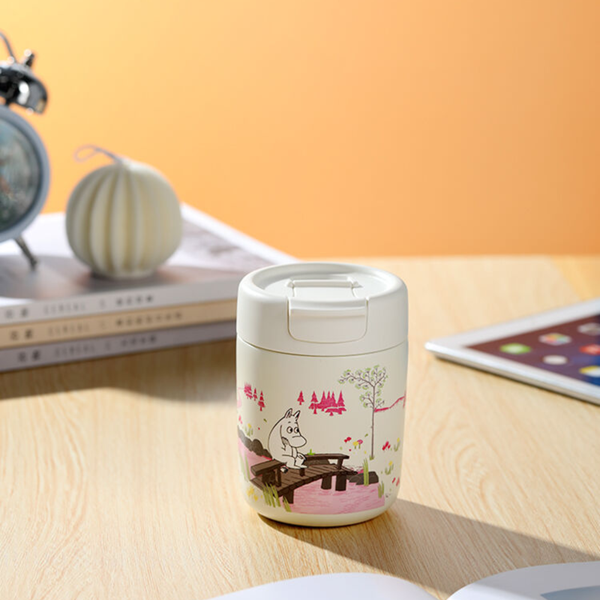 Moomintroll on the Dock Thermos Mug