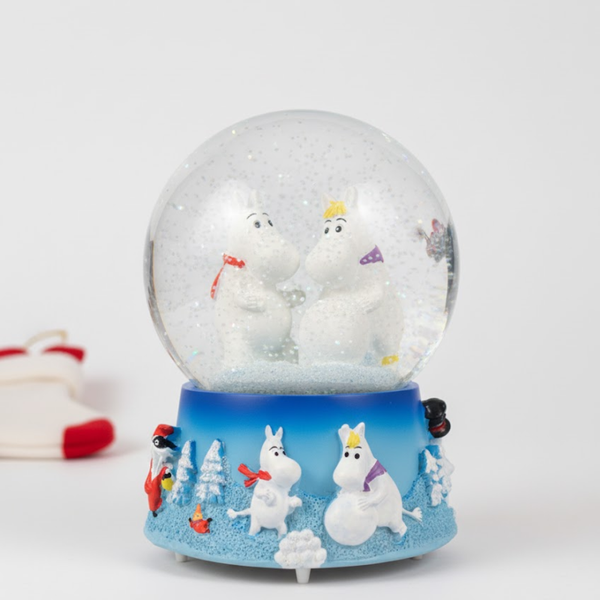 Moomin small snow globe, Moomintroll & Snorkmaiden