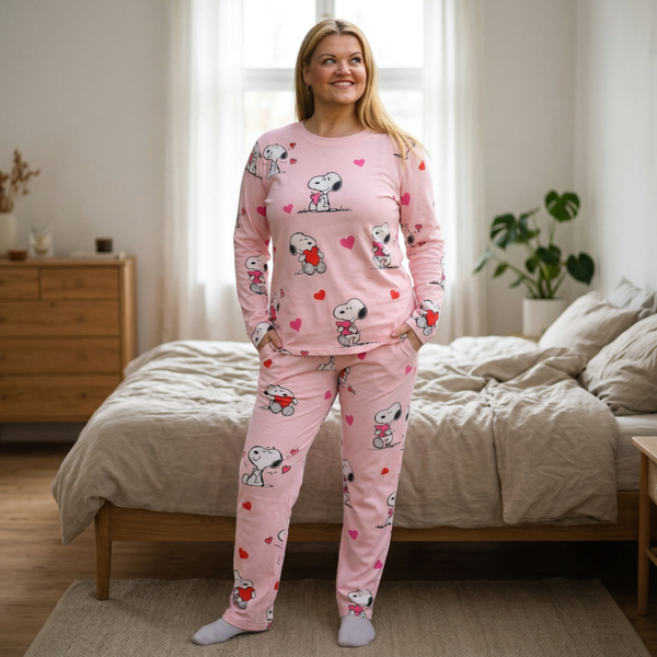 Cozee Snoopy Hearts Velvet Pajamas (small size)