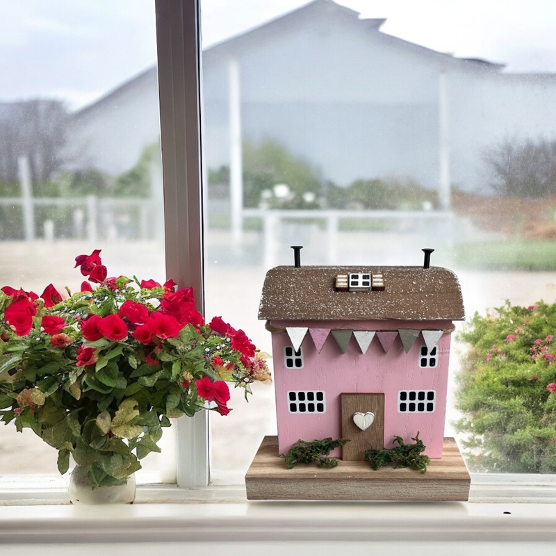 Isabelle Rose wooden house decoration, pink