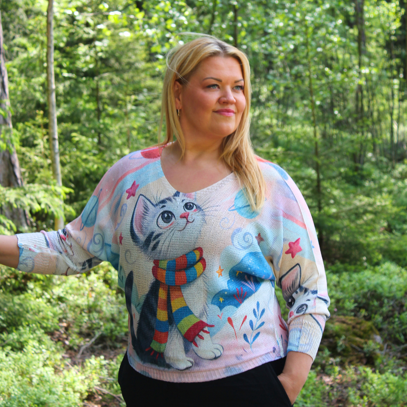 Happy Scarf Cat Knit Top